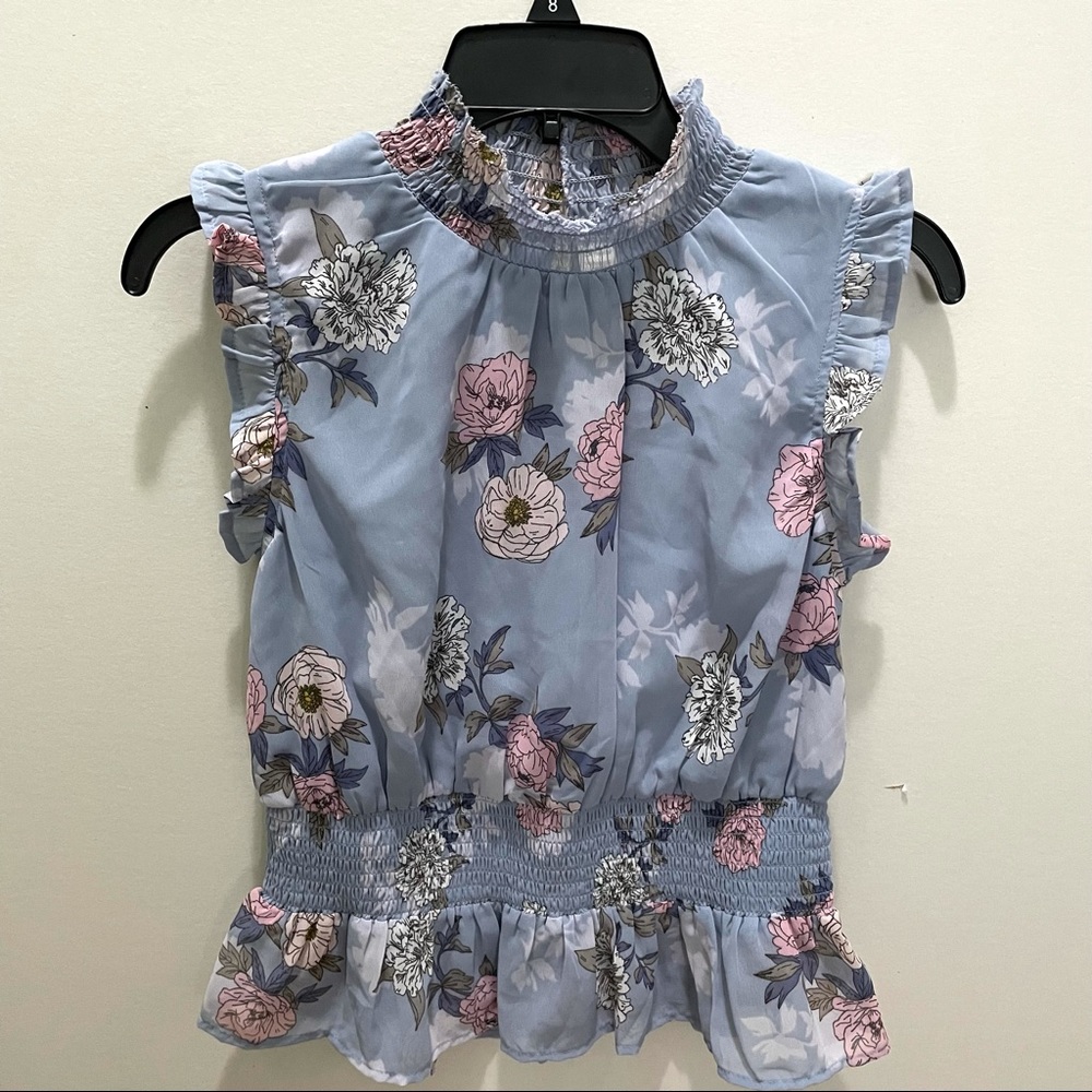 Floral Sleeveless Blouse
